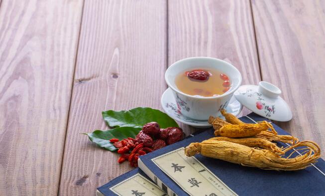 冰糖白萝卜水的做法-冰糖炒白萝卜功效网-分享冰糖煮白萝卜的功效，白萝卜加冰糖知识库